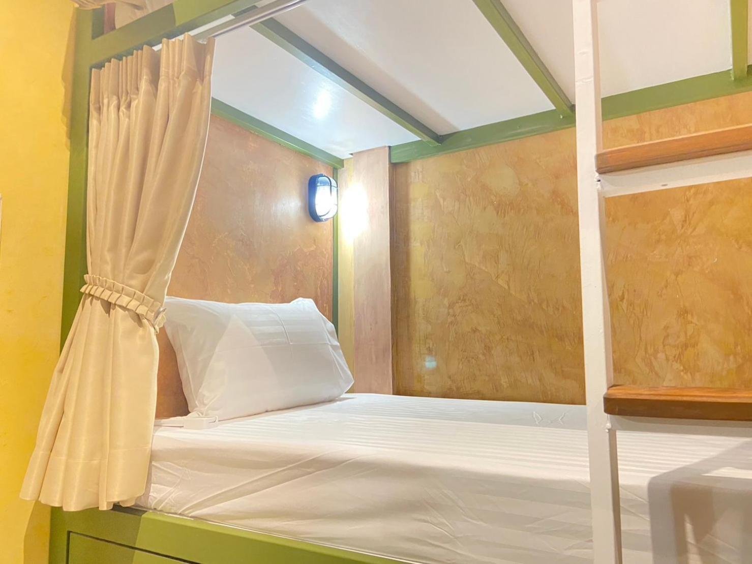 Nai Yang Beach Sierra Hostel מראה חיצוני תמונה