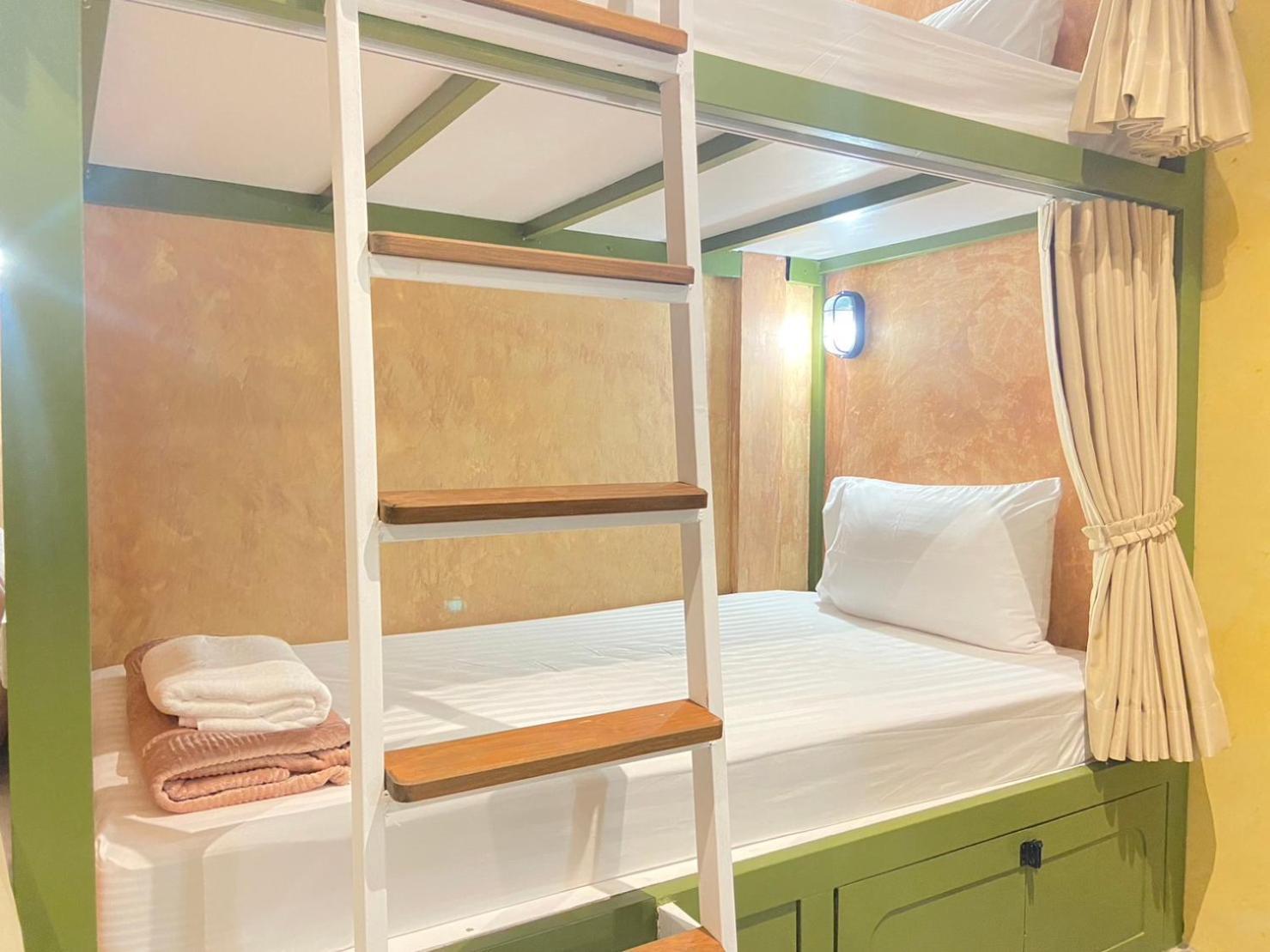 Nai Yang Beach Sierra Hostel מראה חיצוני תמונה