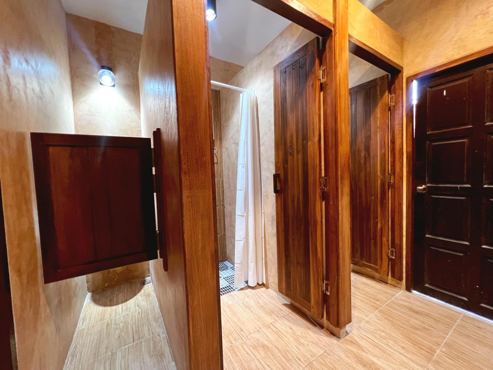 Nai Yang Beach Sierra Hostel מראה חיצוני תמונה