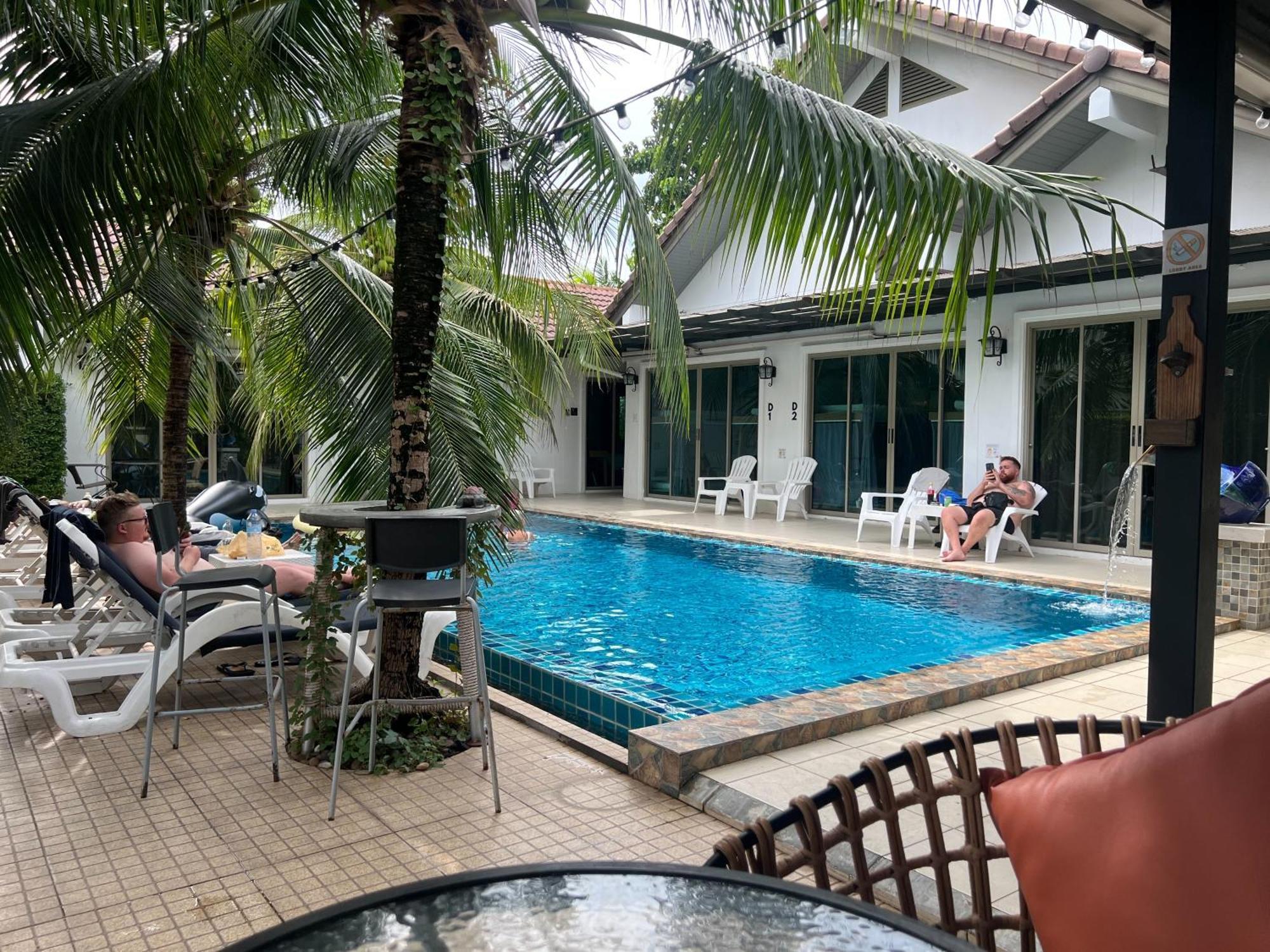 Nai Yang Beach Sierra Hostel מראה חיצוני תמונה