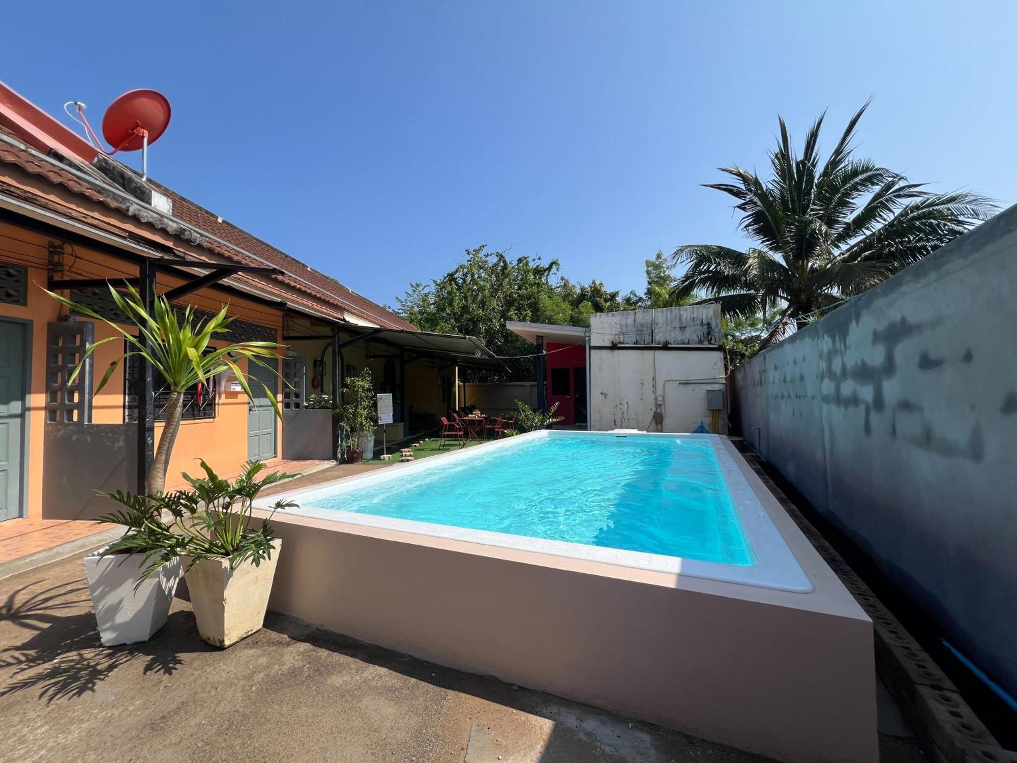 Nai Yang Beach Sierra Hostel מראה חיצוני תמונה